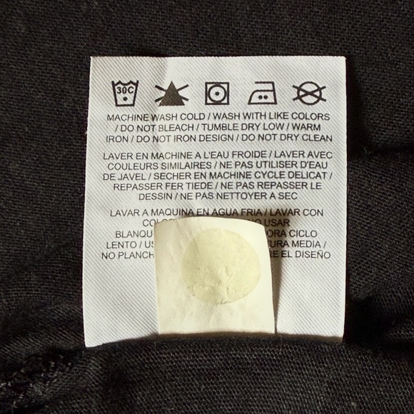 Nike International S Black Tee - Picture 7 of 10